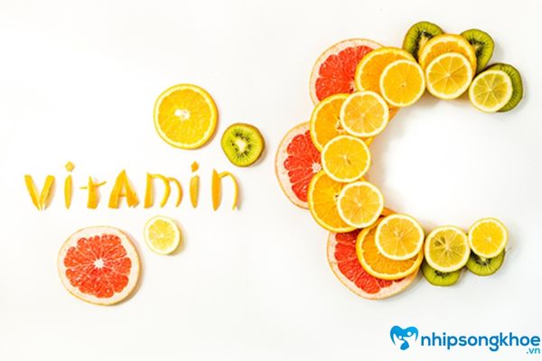 Bổ sung các sản phẩm giàu vitamin C và collagen cho cơ thể 