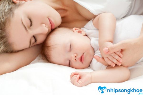 Một vài lưu ý cần chú ý với giấc ngủ của trẻ sơ sinh